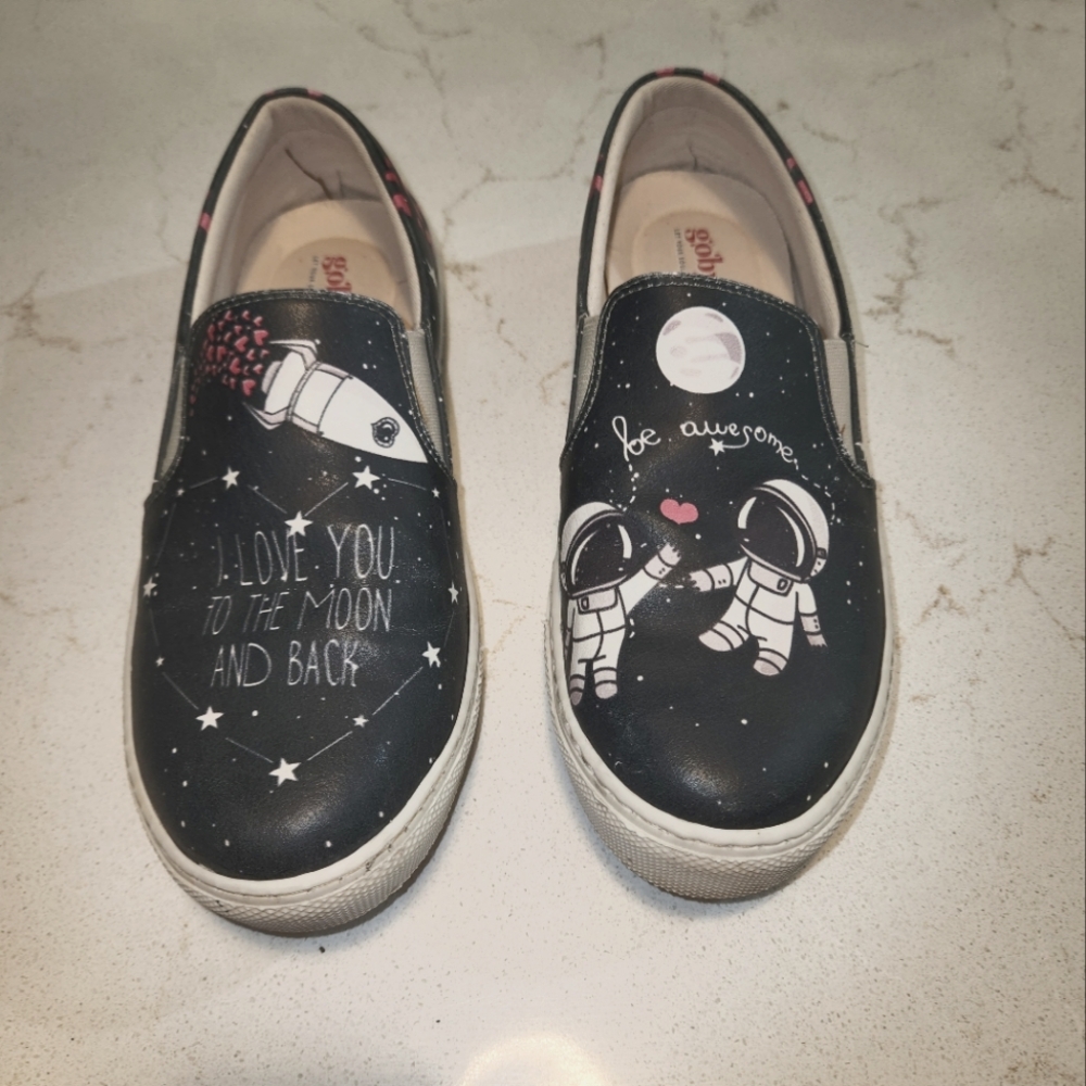 Goby Slip On Shoes - Size 8